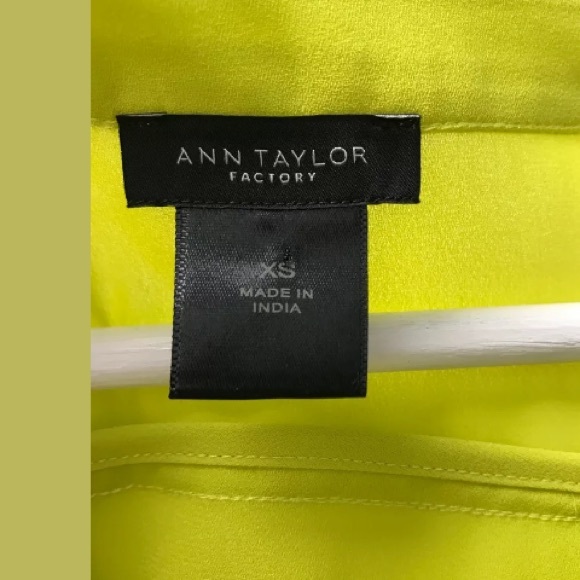 Ann Taylor Factory Sleeveless (Cuff) Tunic Blouse - Picture 4 of 8